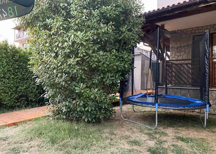 מלון דירות Mm Complex 4*