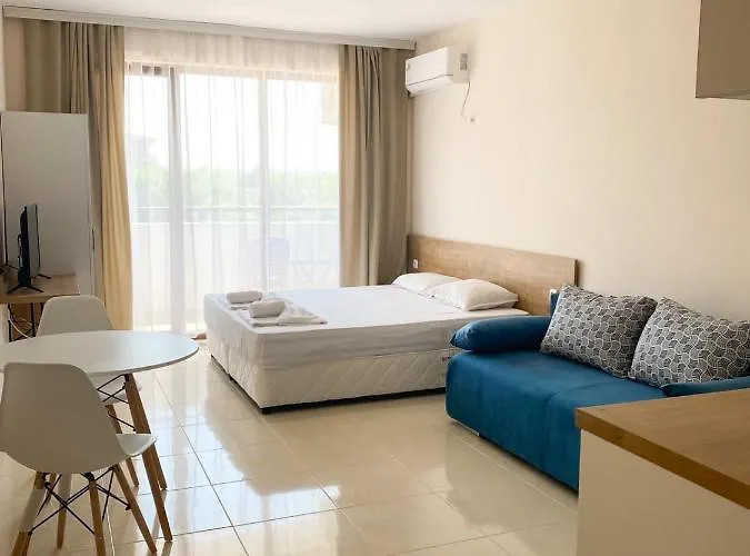 Mm Complex 4* פרימורסקו